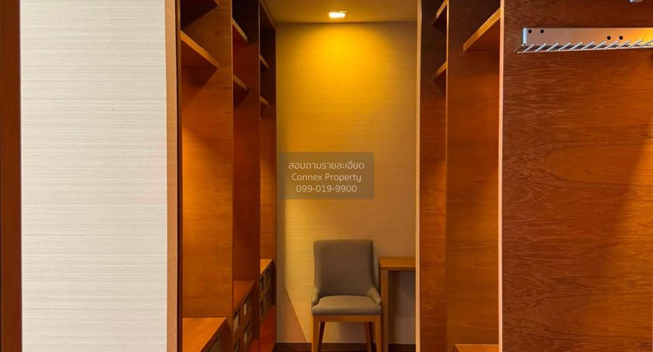 For rent 2 bedrooms condo in Sathon, Bangkok