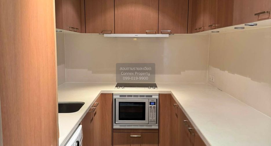 For rent 2 bedrooms condo in Sathon, Bangkok