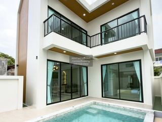 For rent 3 bedrooms villa in Mueang Phuket, Phuket