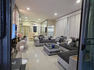For rent 4 bedrooms house in Lat Krabang, Bangkok
