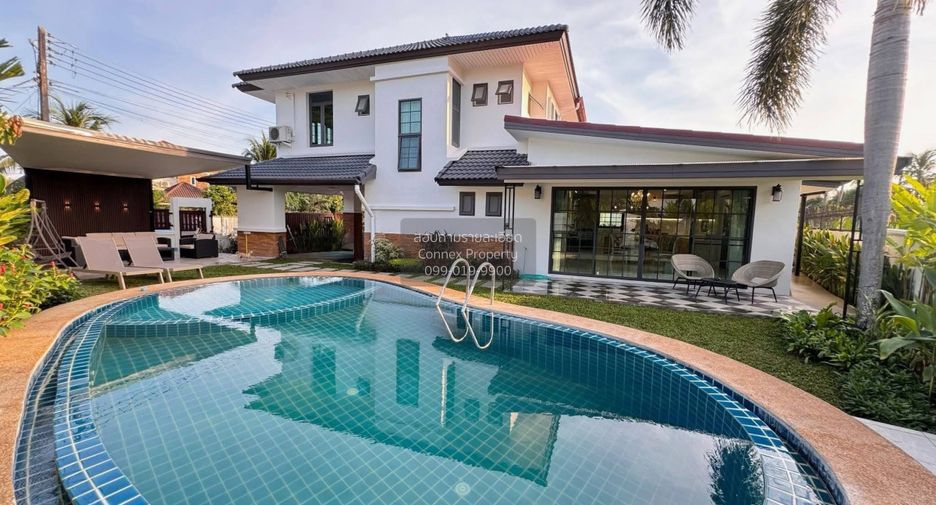Casa en alquiler de 3 habitaciones en Mueang Phuket, Phuket