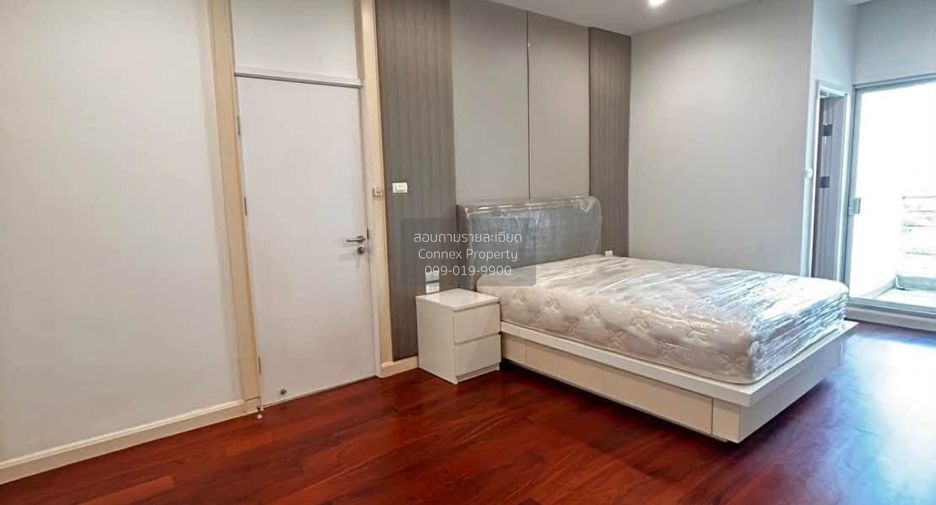 For rent 2 bedrooms condo in Chatuchak, Bangkok