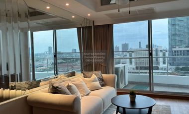 For rent 2 bedrooms condo in Khlong San, Bangkok