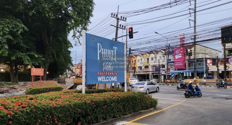Casa en alquiler de 3 habitaciones en Mueang Phuket, Phuket