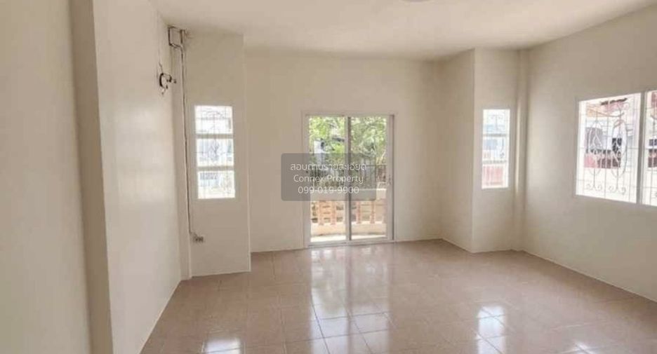 Casa en alquiler de 3 habitaciones en Mueang Phuket, Phuket