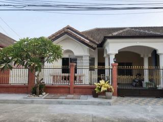 Casa en alquiler de 3 habitaciones en Mueang Phuket, Phuket
