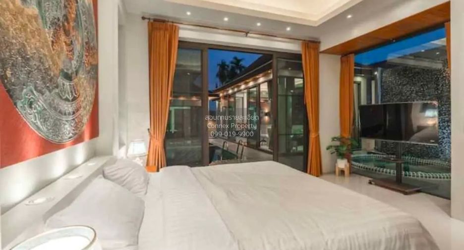 For rent 4 bedrooms villa in Mueang Phuket, Phuket