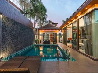 For rent 4 bedrooms villa in Mueang Phuket, Phuket