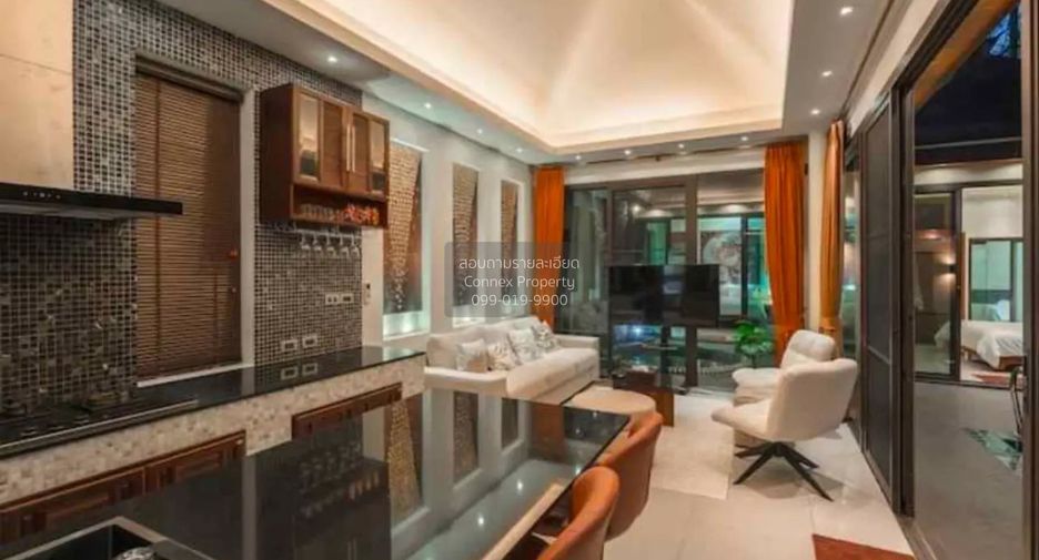 For rent 4 bedrooms villa in Mueang Phuket, Phuket