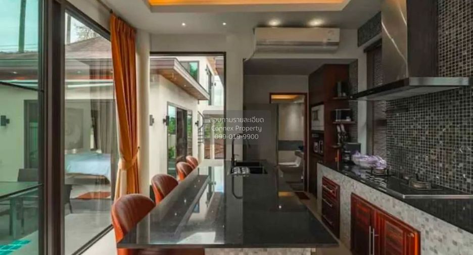 For rent 4 bedrooms villa in Mueang Phuket, Phuket