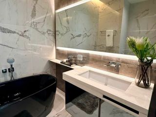 For rent 1 Beds condo in Watthana, Bangkok
