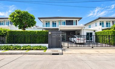 Haus zur Miete mit 4 Zimmer in Prawet, Bangkok