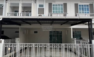 À louer 3 chambres maison de ville à Thalang, Phuket