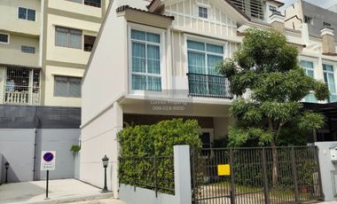 Reihenhaus zur Miete mit 2 Zimmer in Prawet, Bangkok