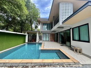 Casa en alquiler de 4 habitaciones en Thalang, Phuket