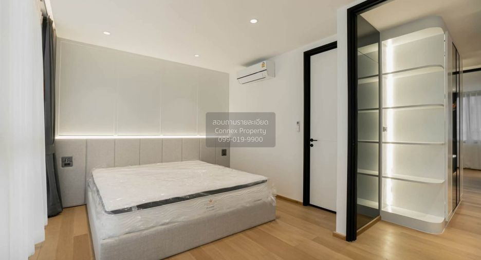 For rent 3 bedrooms townhouse in Chatuchak, Bangkok
