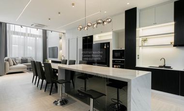 For rent 3 bedrooms townhouse in Chatuchak, Bangkok