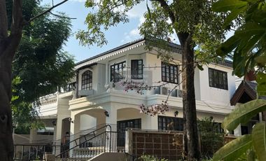 Haus zur Miete mit 4 Zimmer in Mueang Samut Prakan, Samut Prakan