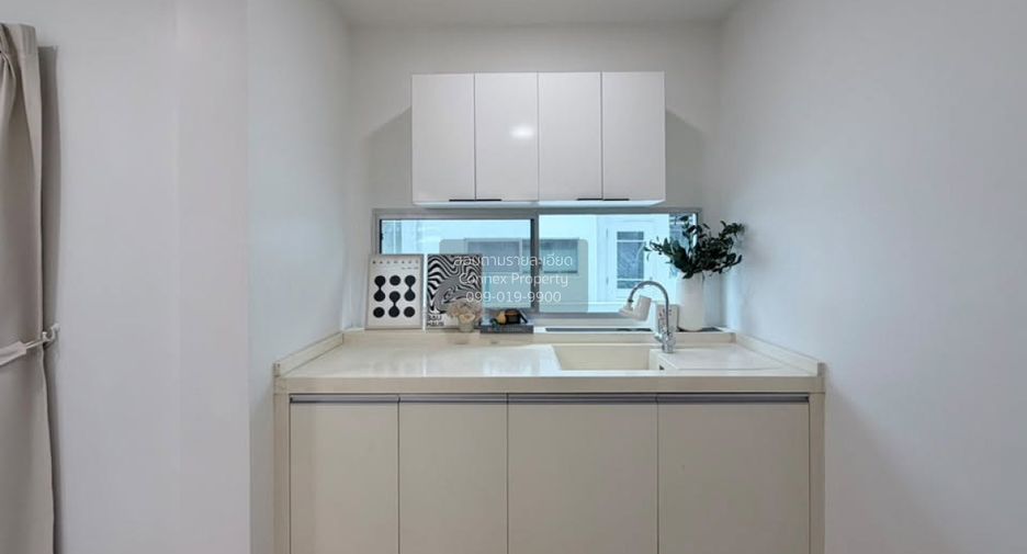 Haus zur Miete mit 4 Zimmer in Prawet, Bangkok