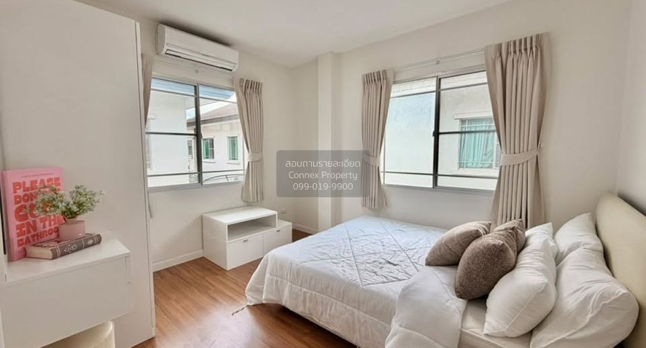 Haus zur Miete mit 4 Zimmer in Prawet, Bangkok