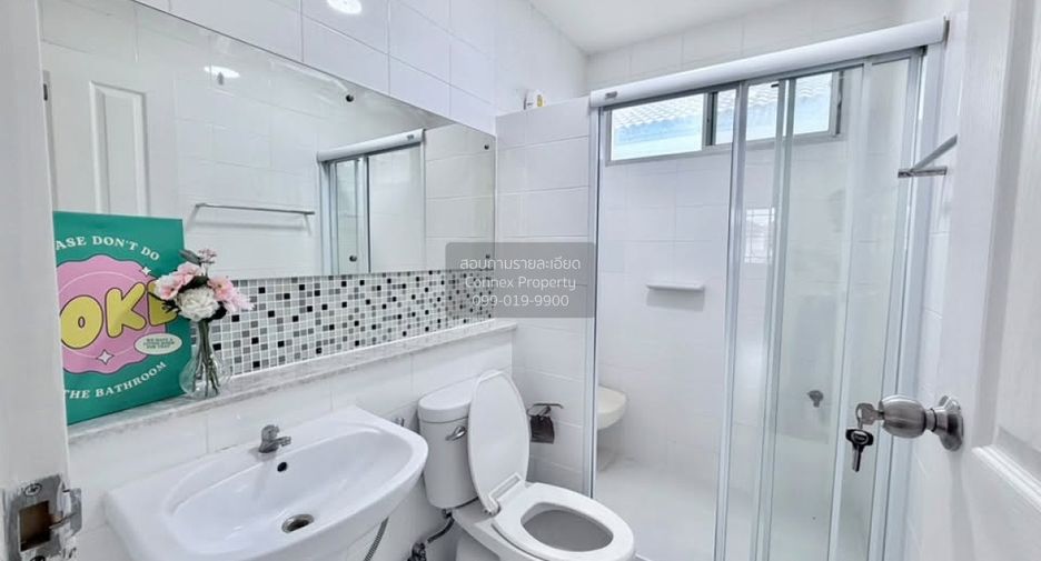Haus zur Miete mit 4 Zimmer in Prawet, Bangkok