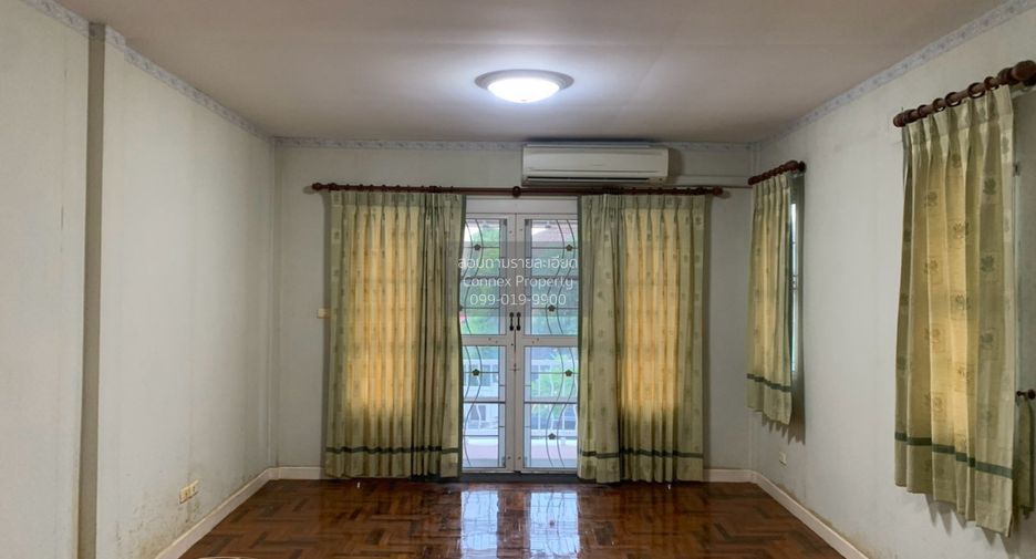 Casa en alquiler de 3 habitaciones en Bang Bua Thong, Nonthaburi