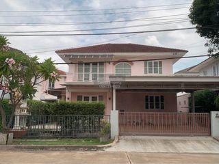 Casa en alquiler de 3 habitaciones en Bang Bua Thong, Nonthaburi