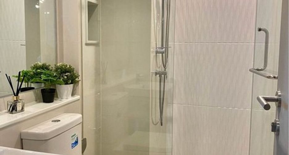 For rent 1 bed condo in Huai Khwang, Bangkok