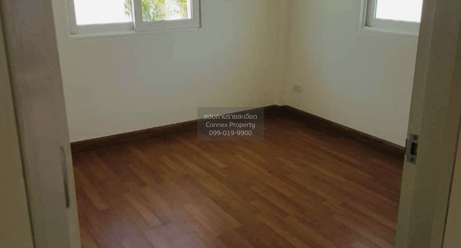 Casa en alquiler de 3 habitaciones en Bang Yai, Nonthaburi