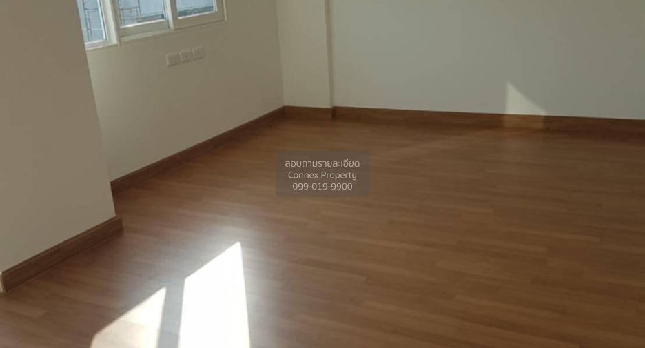 Casa en alquiler de 3 habitaciones en Bang Yai, Nonthaburi