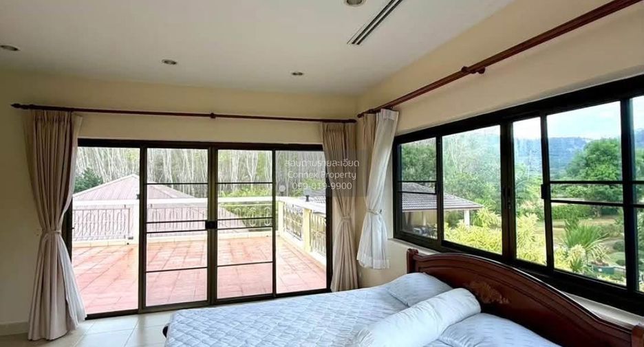 Villa en alquiler de 4 habitaciones en Thalang, Phuket