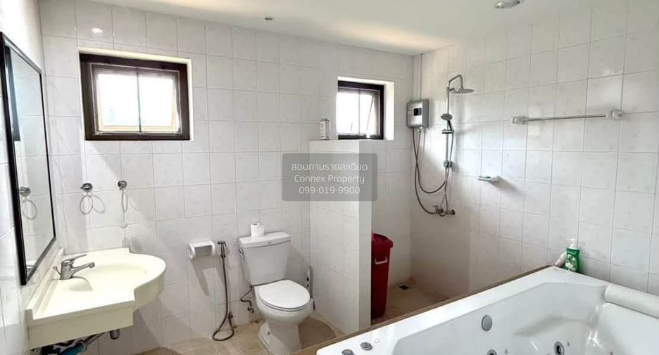 Villa en alquiler de 4 habitaciones en Thalang, Phuket