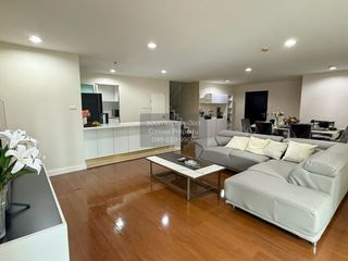 For rent 5 ベッドルーム condo in Huai Khwang, Bangkok