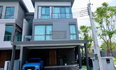 Casa en alquiler de 4 habitaciones en Prawet, Bangkok
