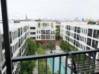 Wohnung zur Miete mit 1 Zimmer in Bangkok Yai, Bangkok