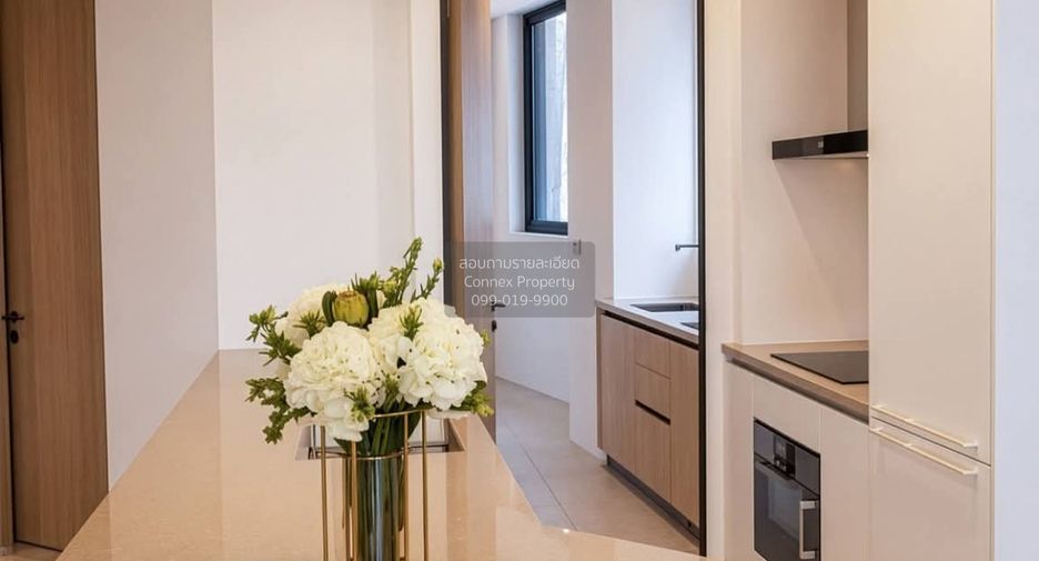 For rent 2 bedrooms condo in Khlong San, Bangkok