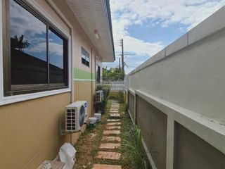 Casa en alquiler de 3 habitaciones en Thalang, Phuket