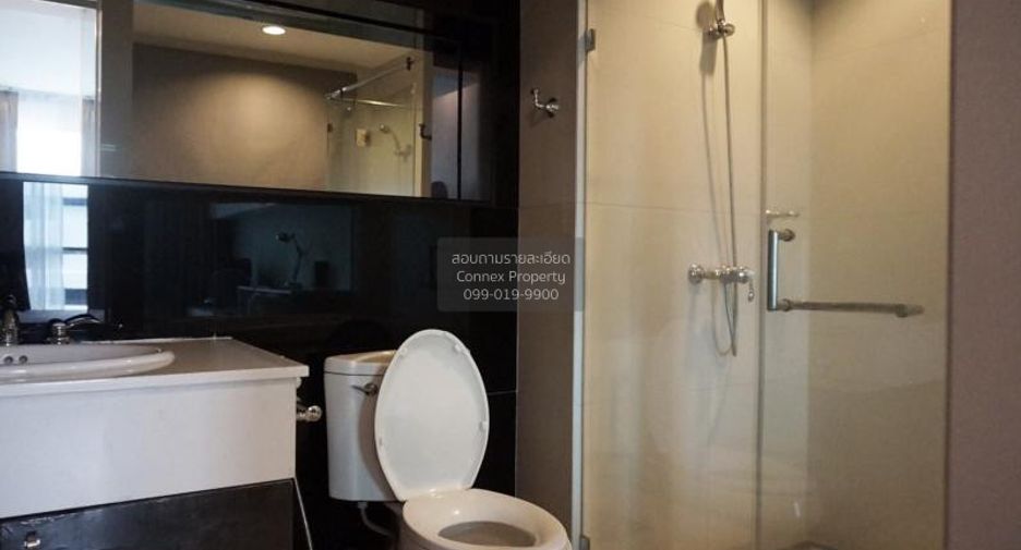 For rent 2 bedrooms condo in Pathum Wan, Bangkok