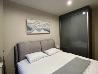 出租 2 卧室 公寓 在 Bang Na, 曼谷