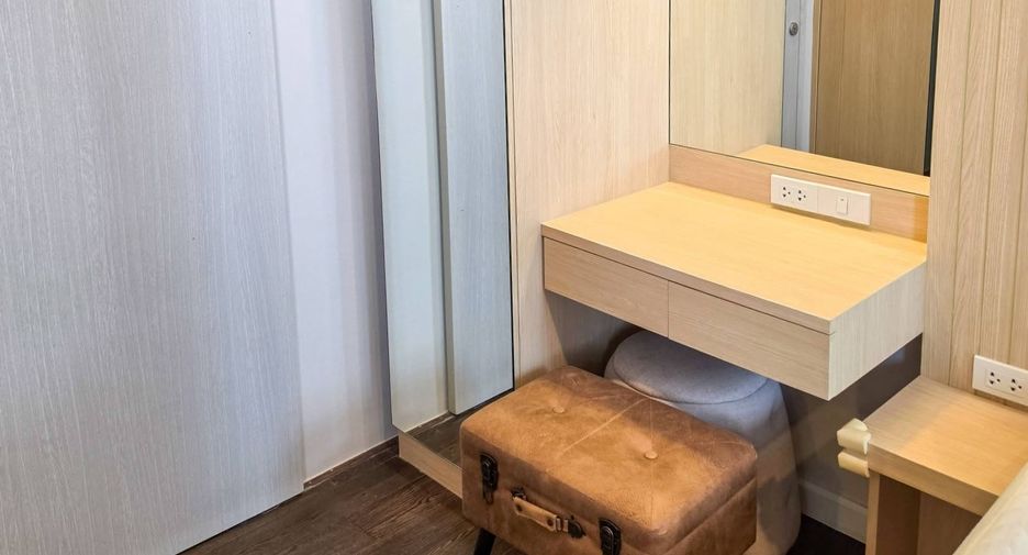 For rent 1 bed condo in Sathon, Bangkok