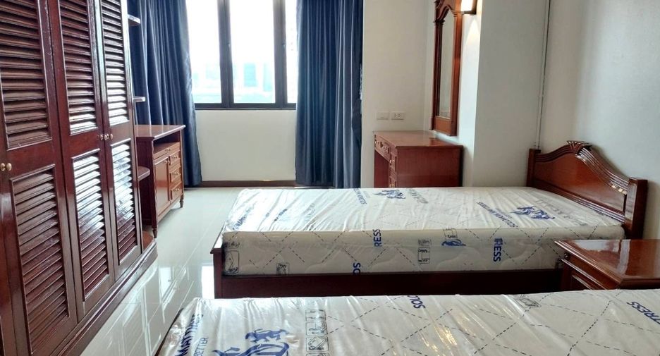 Wohnung zur Miete mit 2 Zimmer in Khlong Toei, Bangkok