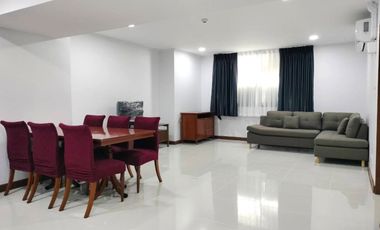 Condo en alquiler de 2 habitaciones en Khlong Toei, Bangkok