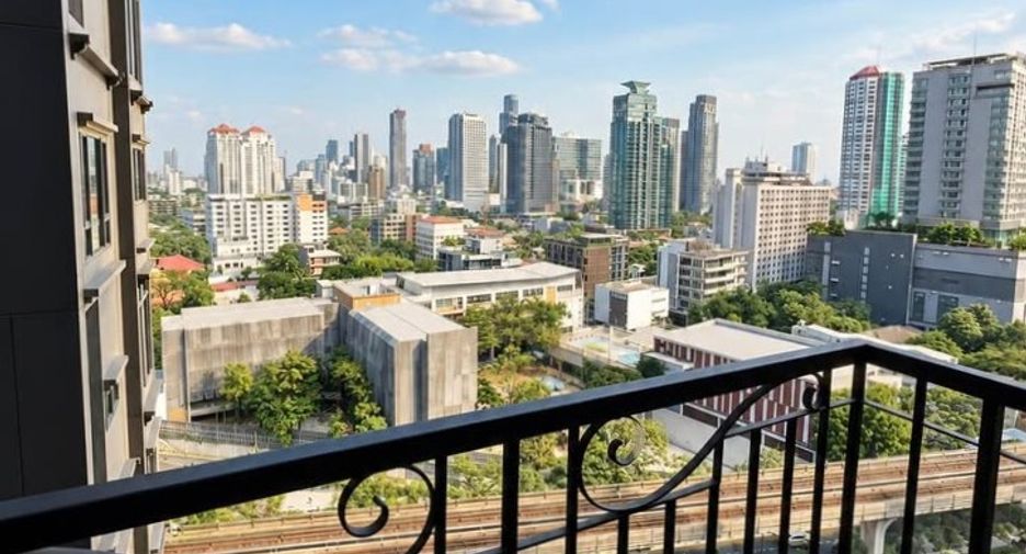 Wohnung zur Miete mit 1 Zimmer in Khlong Toei, Bangkok