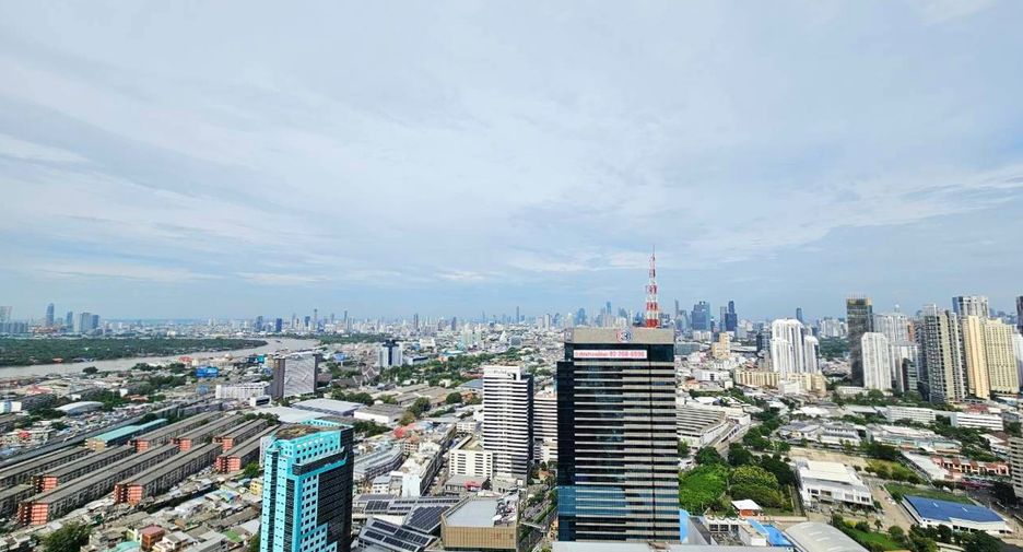 Wohnung zur Miete mit 2 Zimmer in Khlong Toei, Bangkok