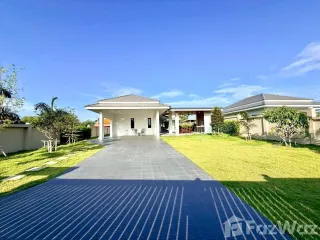 À vendre 3 chambres villa à Pran Buri, Prachuap Khiri Khan