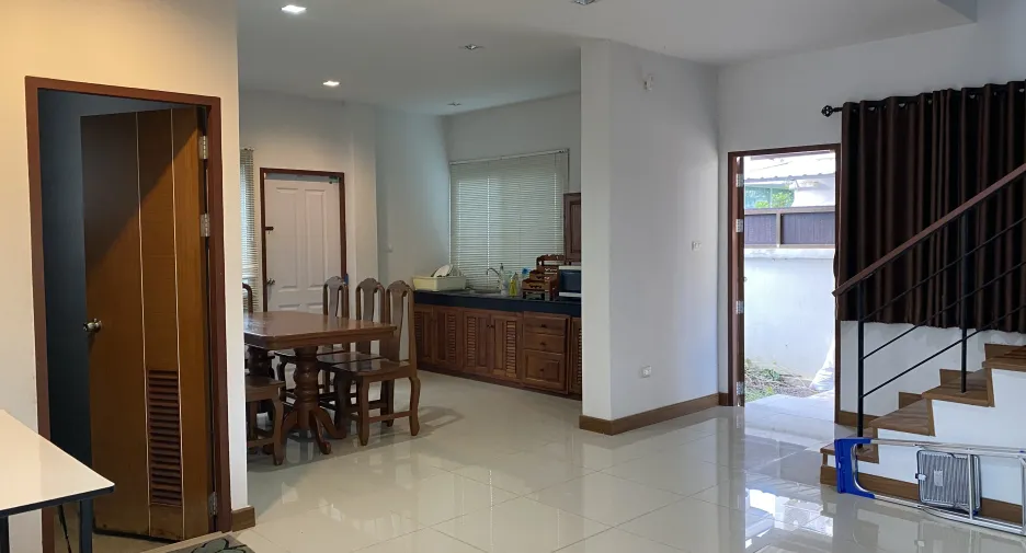 Haus zum Kauf und zur Miete mit 3 Zimmer in Mueang Chiang Mai, Chiang Mai