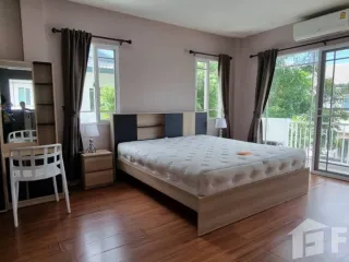For rent 3 ベッドルーム house in Mueang Chiang Mai, Chiang Mai