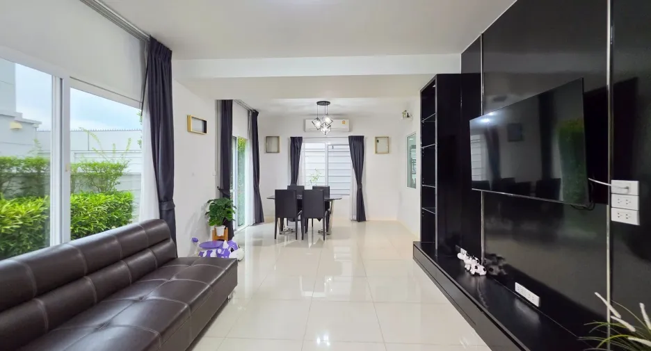 For sale 3 bedrooms house in Mueang Khon Kaen, Khon Kaen