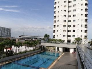 出售 1 卧室 公寓 在 Wang Thong Lang, 曼谷