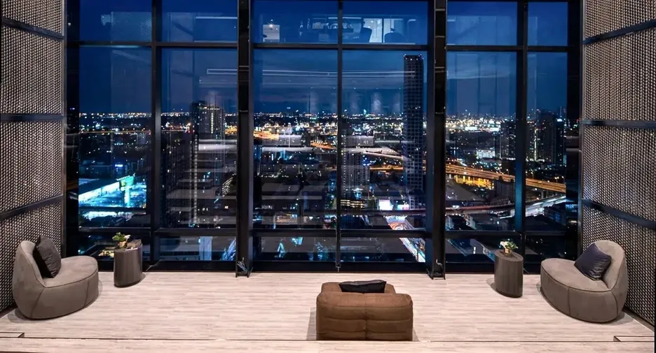 For sale 2 bedrooms condo in Watthana, Bangkok